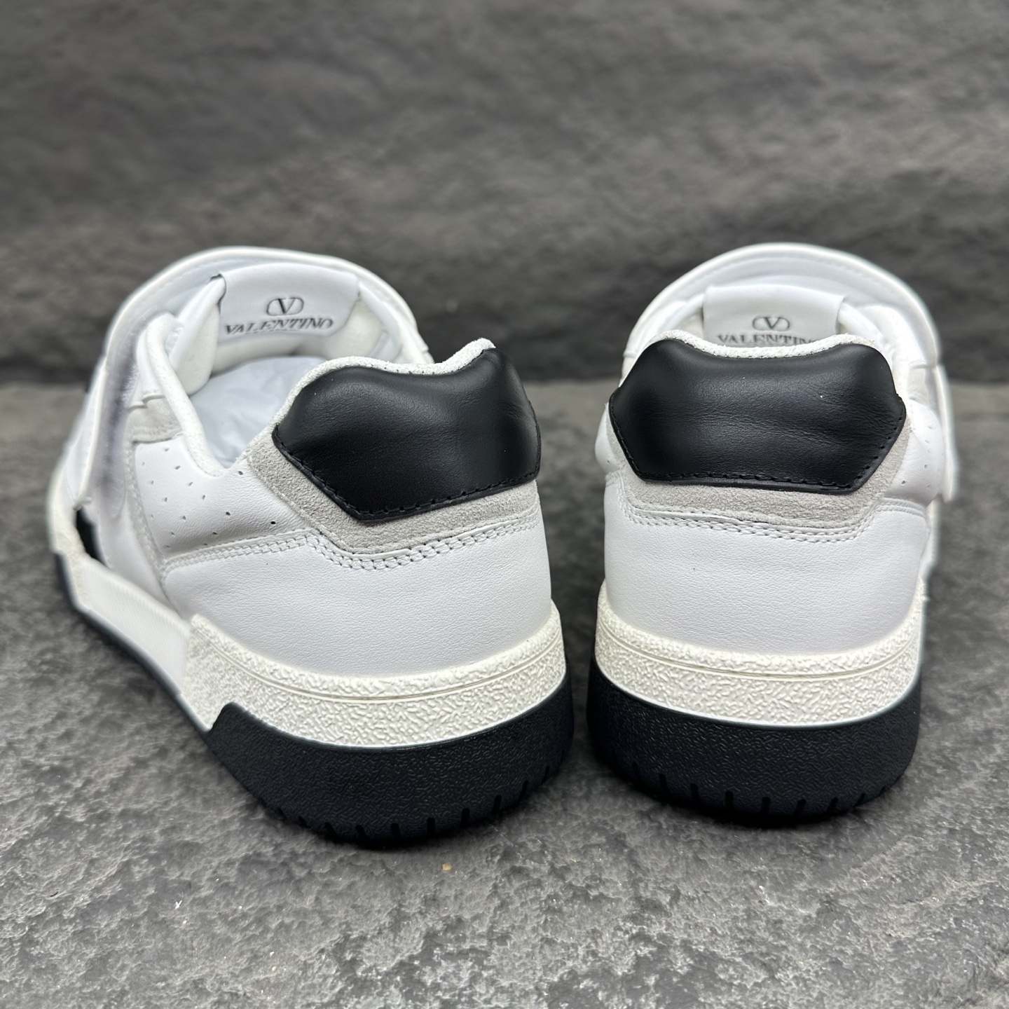 Valentino Joie De Jouer Sneaker Size 36-46