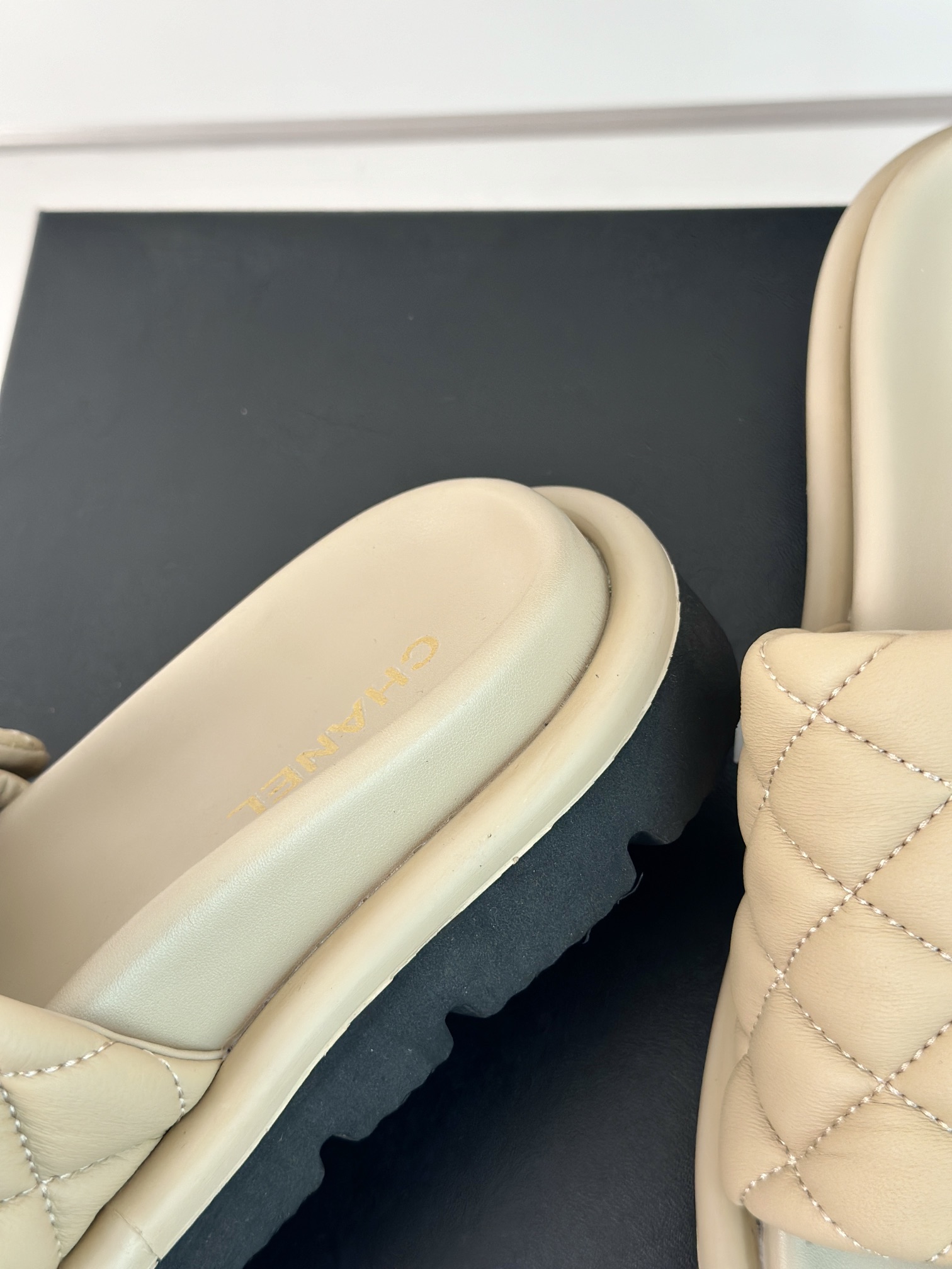 Chanel 2024 New Slippers Size 36-41