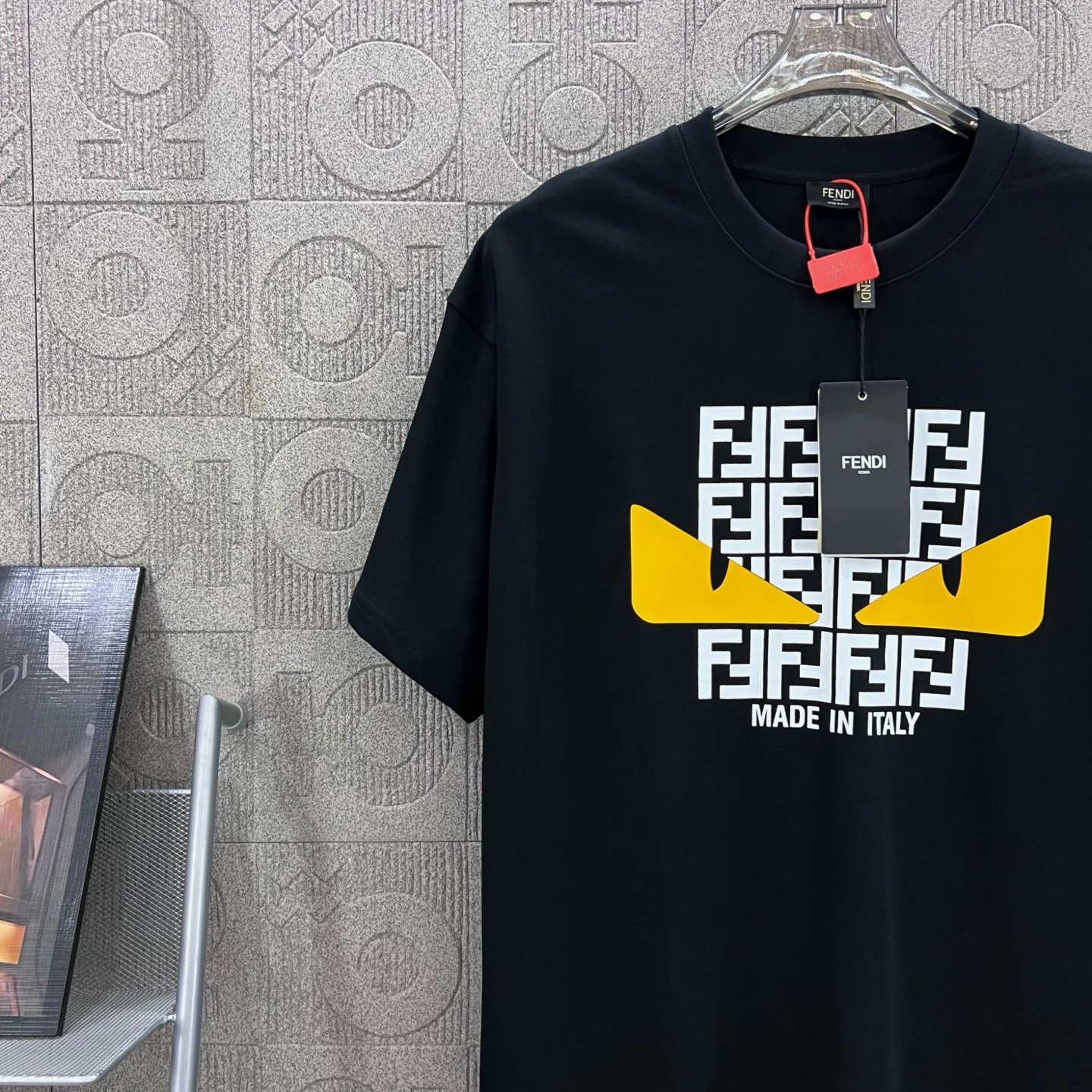 Fendi T Shirt Demon Eye Logo Size XS-L