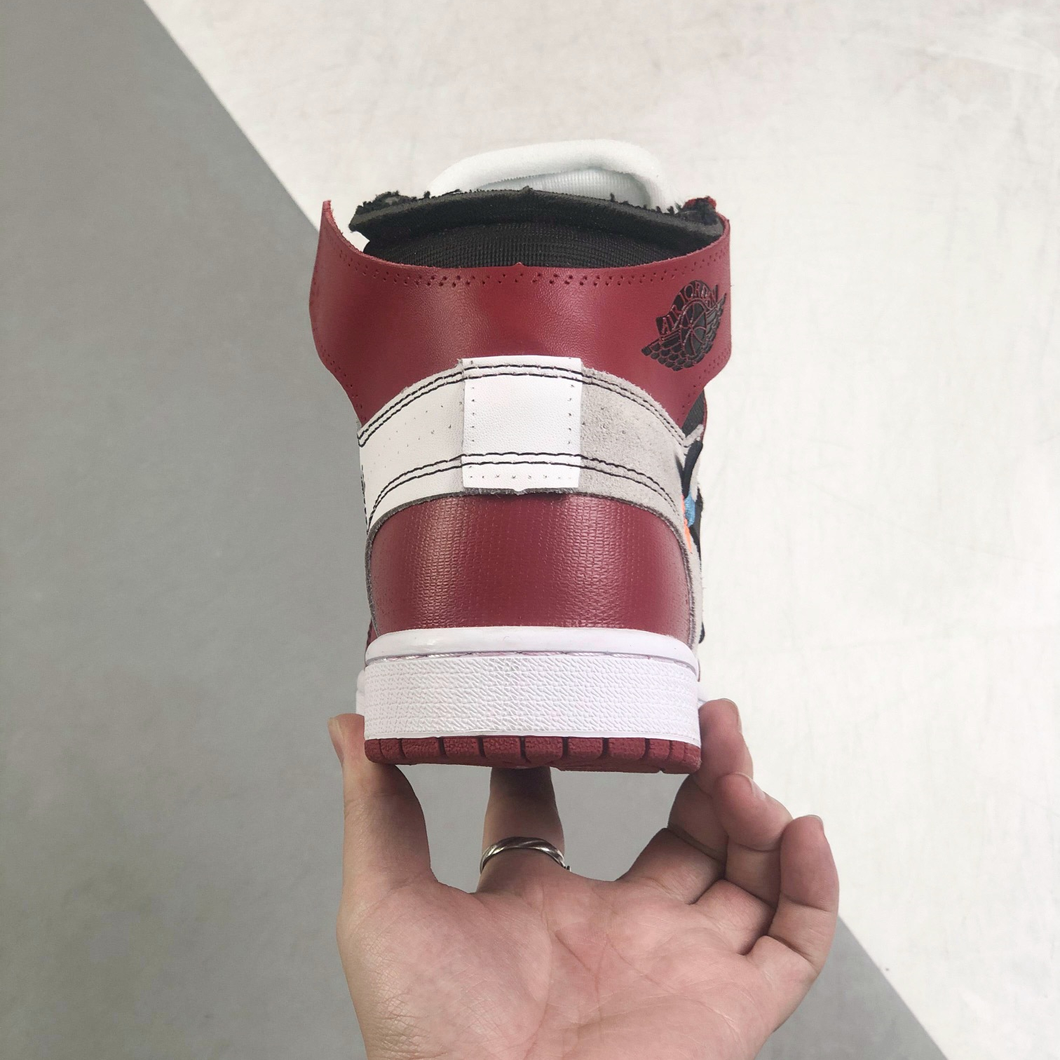 Nike Air Jordan 1 x OFF White High Top Sneakers Shoes Gr. 36-46