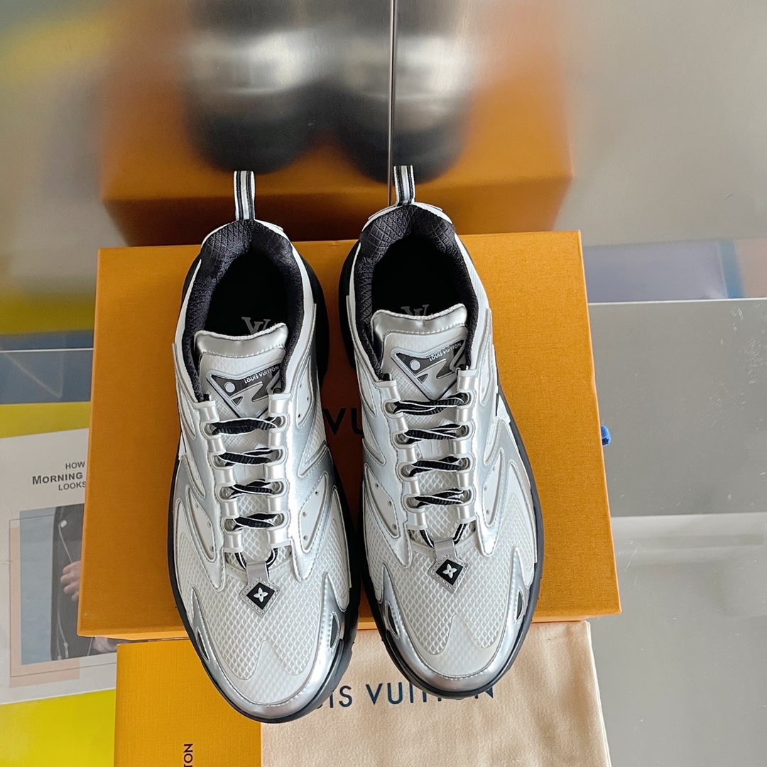 Louis Vuitton LV Runner Tatic Sneaker Size 40-46