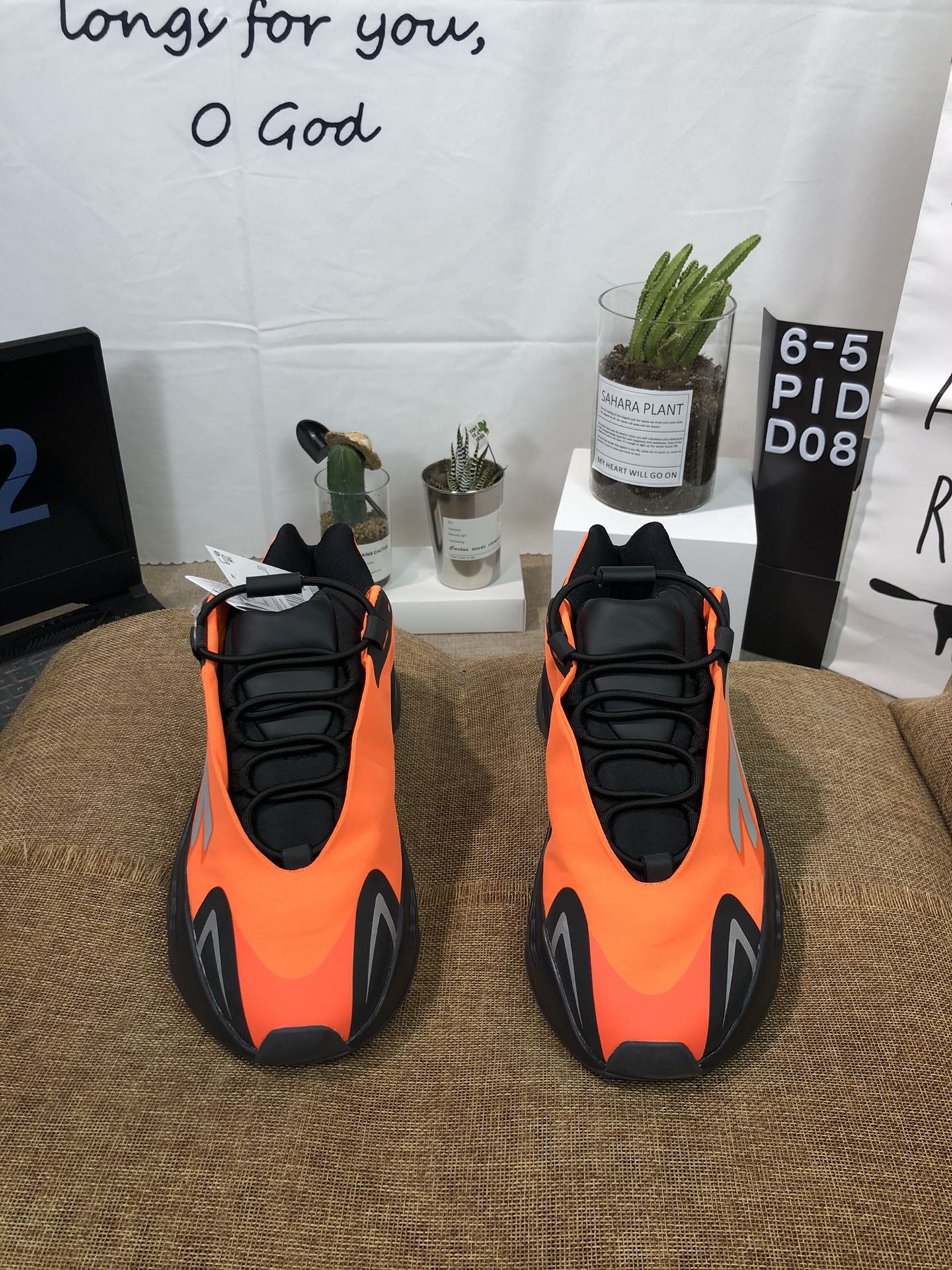 Yeezy 700 V2 Mens/Women's Sneakers Shoes 36 - 45