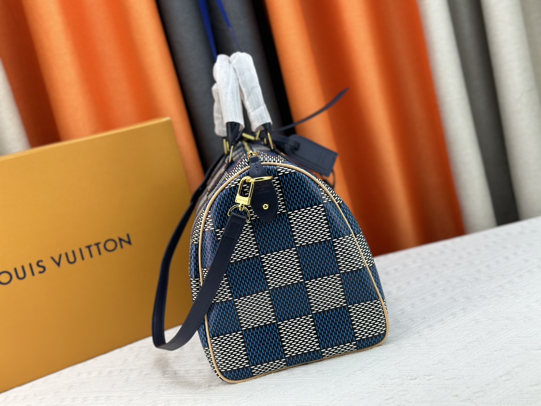 Louis Vuitton M24422 Speedy P9 Bandoulière 40 Monogram Leather Pharrell Williams Travel Bags Size 40*26*23cm