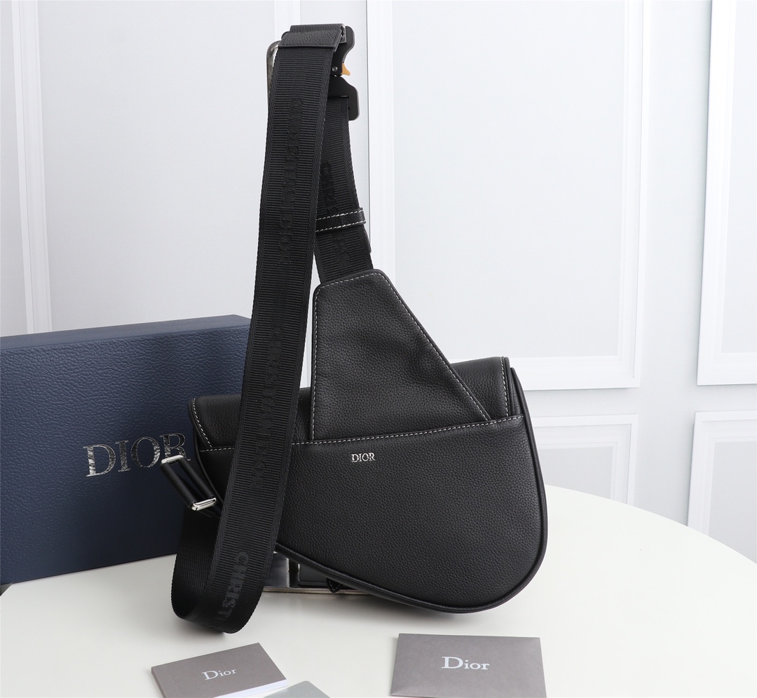 Dior Saddle Mens Shoulder Bags 26*19*4.5cm