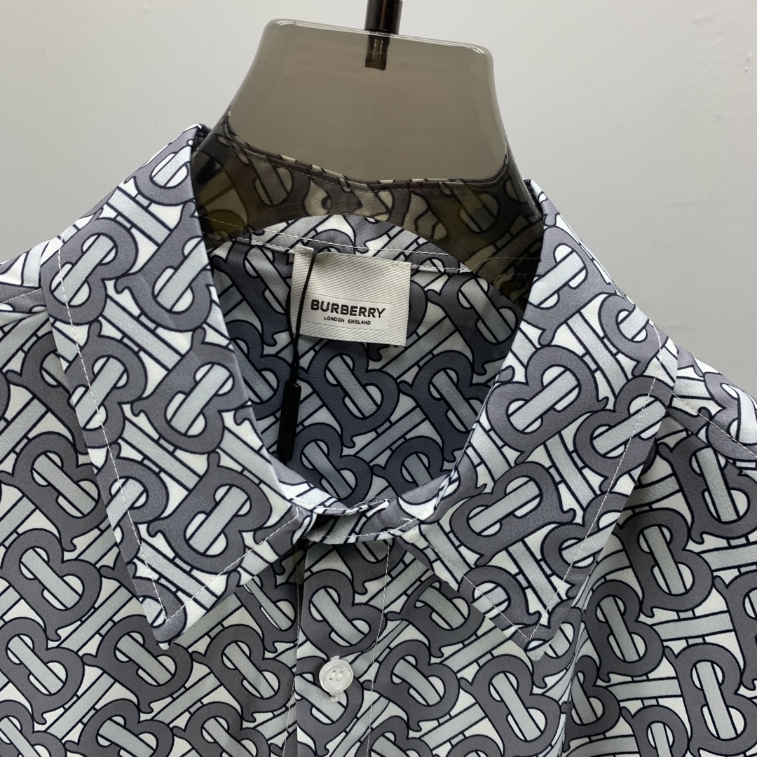 Burberry Sommeranzug Size M-XXXL