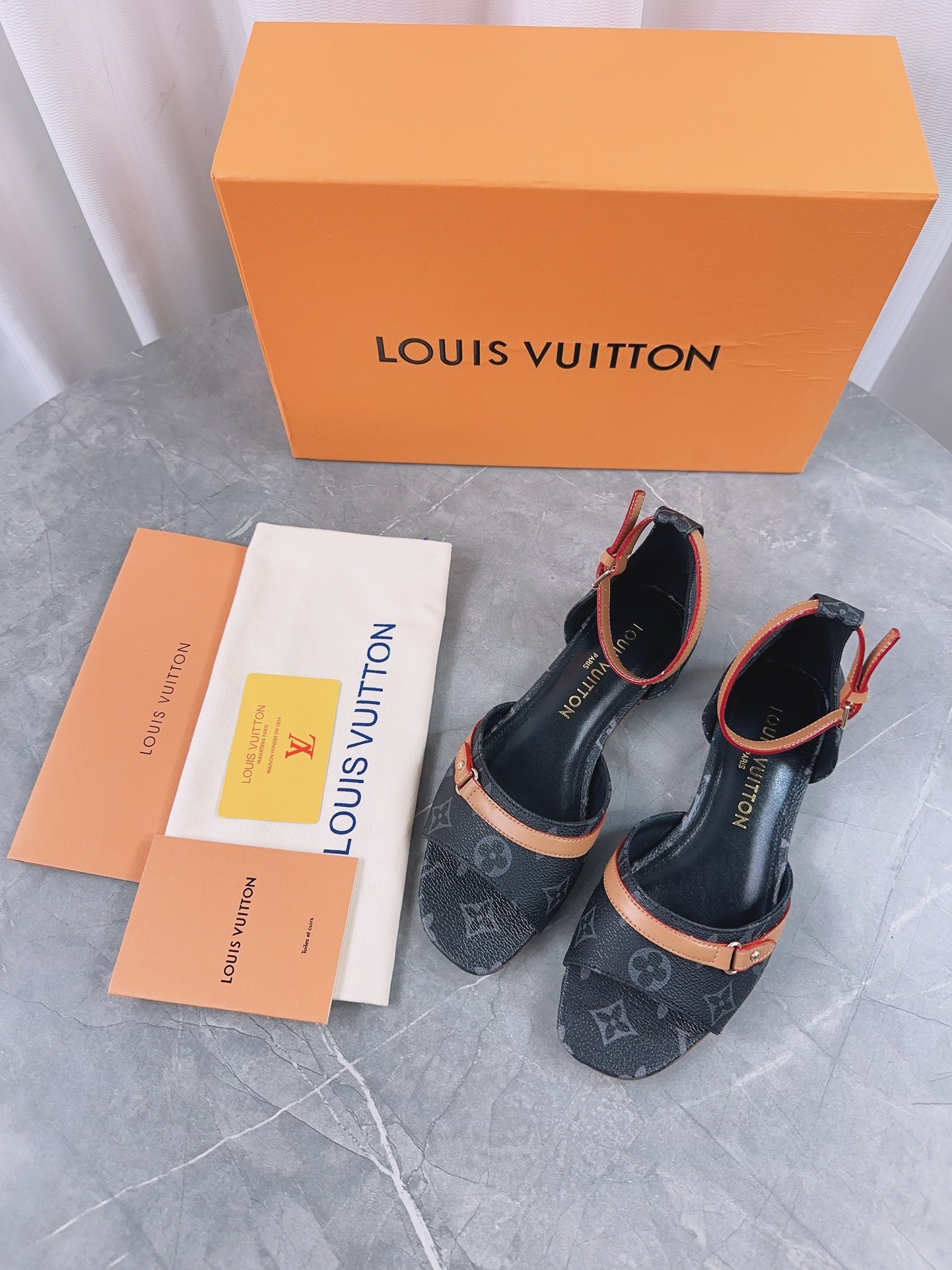 Louis Vuitton 2024ss Slippers Size 36-41