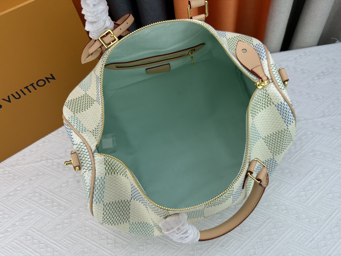 Louis Vuitton M24422 Speedy P9 Bandoulière 40 Monogram Leather Pharrell Williams Travel Bags Size 40*26*23cm