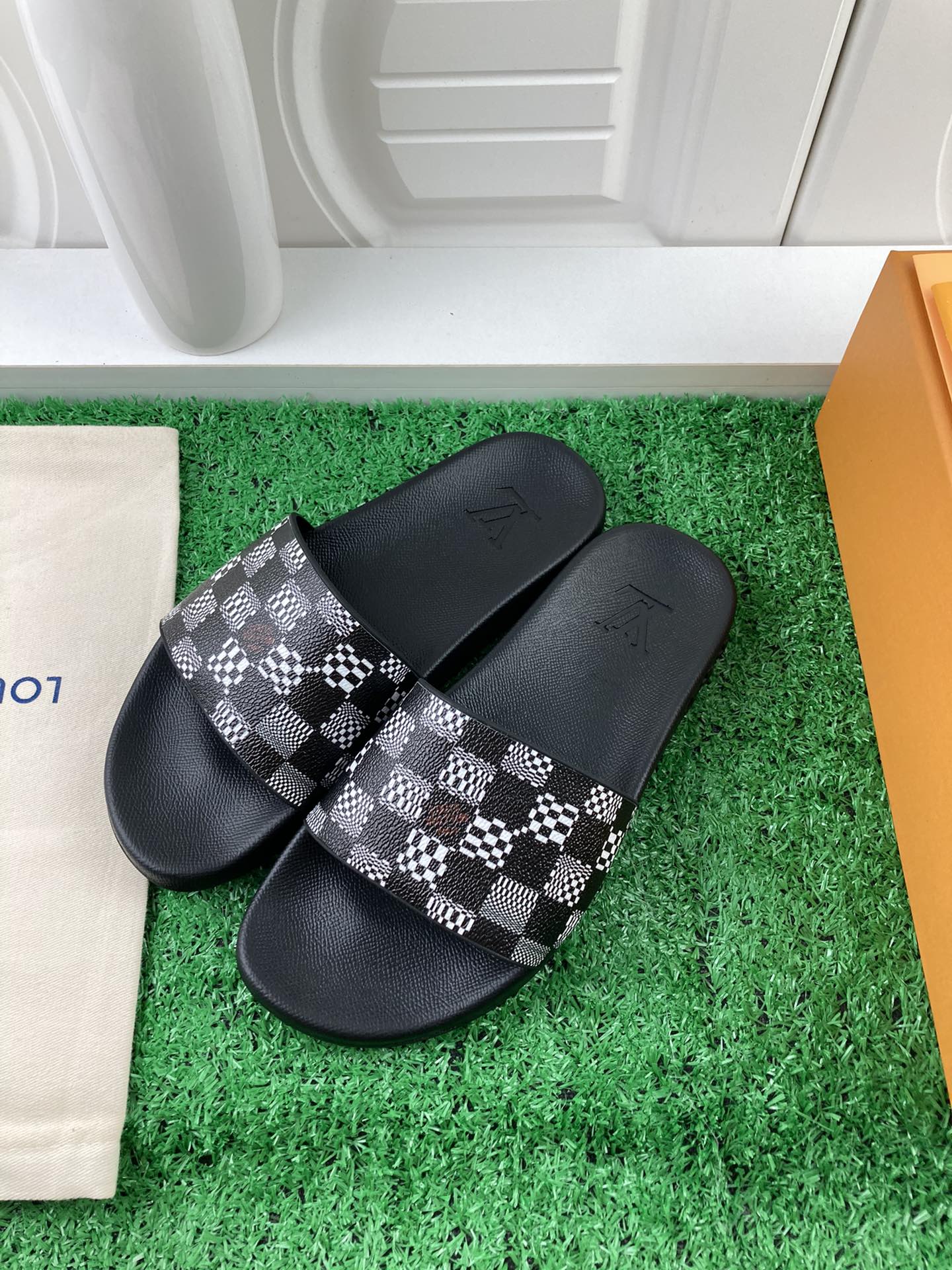 Louis Vuitton 2024ss Candy Series Slippers Size 36-45