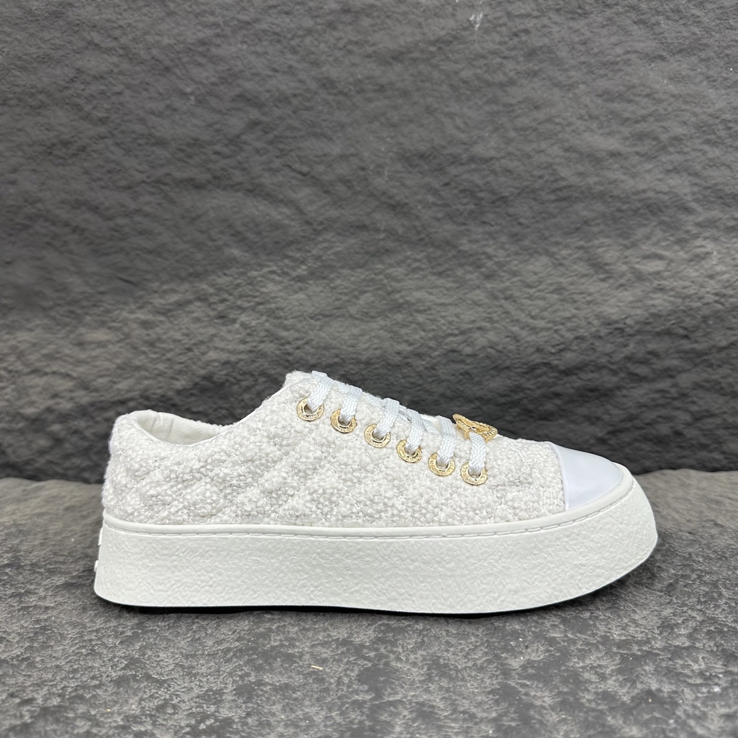 Chanel 2025ss Women Sneaker Size 35-40