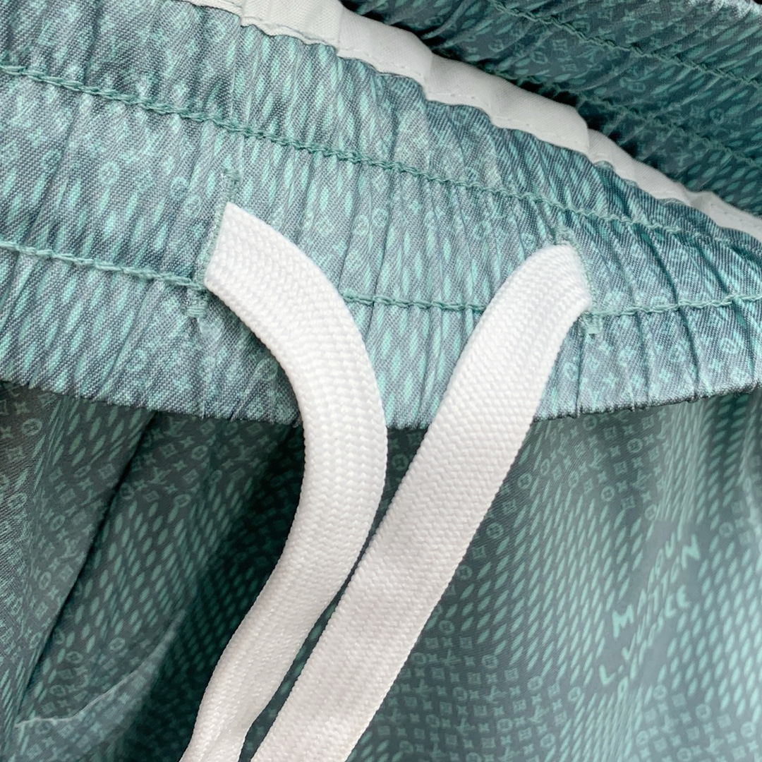 Louis Vuitton Sommeranzug Size M-XXL