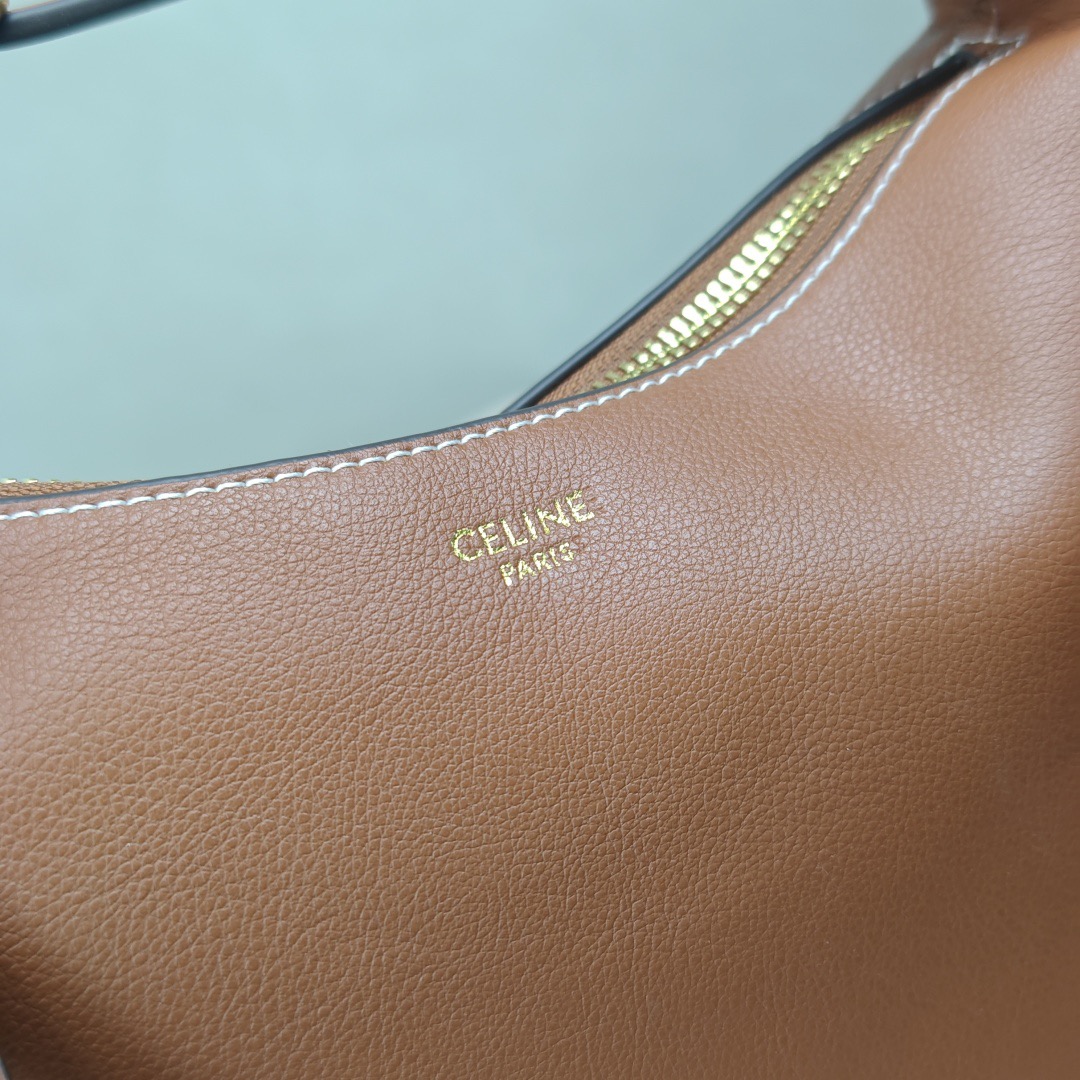 Celine 25ss Lulu Women Shoulder Bags Size 24*21*5cm