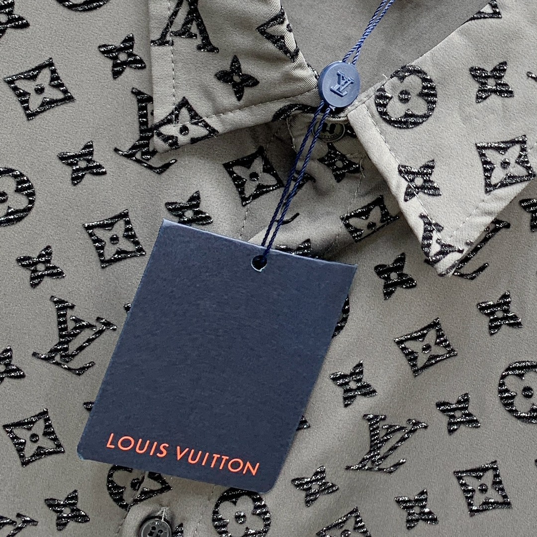 Louis Vuitton Sommeranzug Size M-XXL