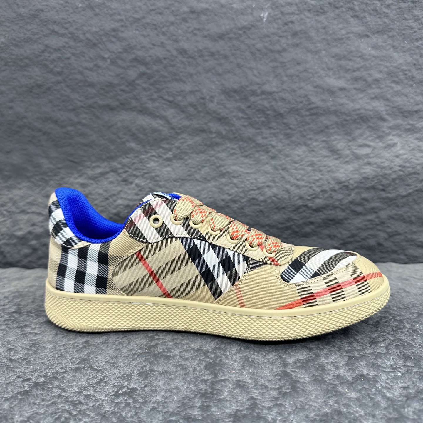 Burberry Terrace Sneaker Size 36-46