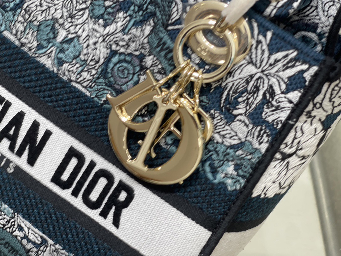 Dior Lady Women Shoulder Bags 24*20*11cm