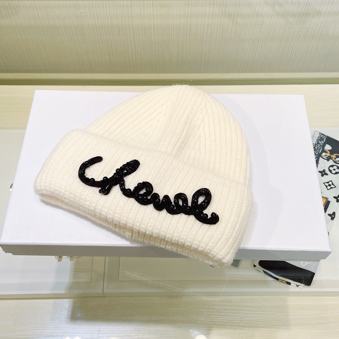 Chanel Knitted Hat 2-Color