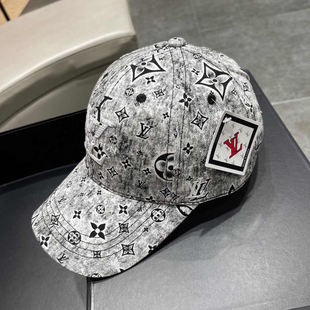 Louis Vuitton Baseball Cap