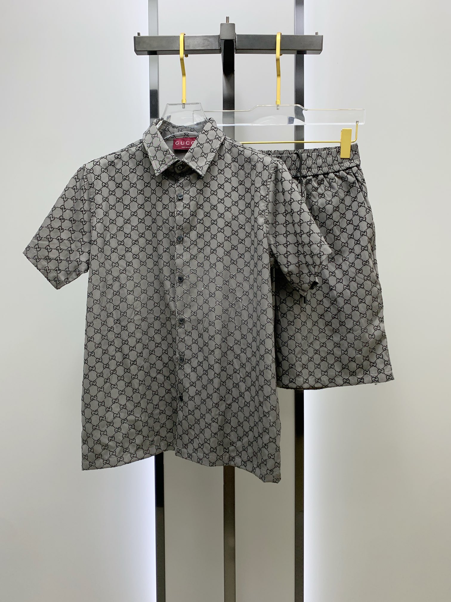 Gucci Sommeranzug Size M-XXL