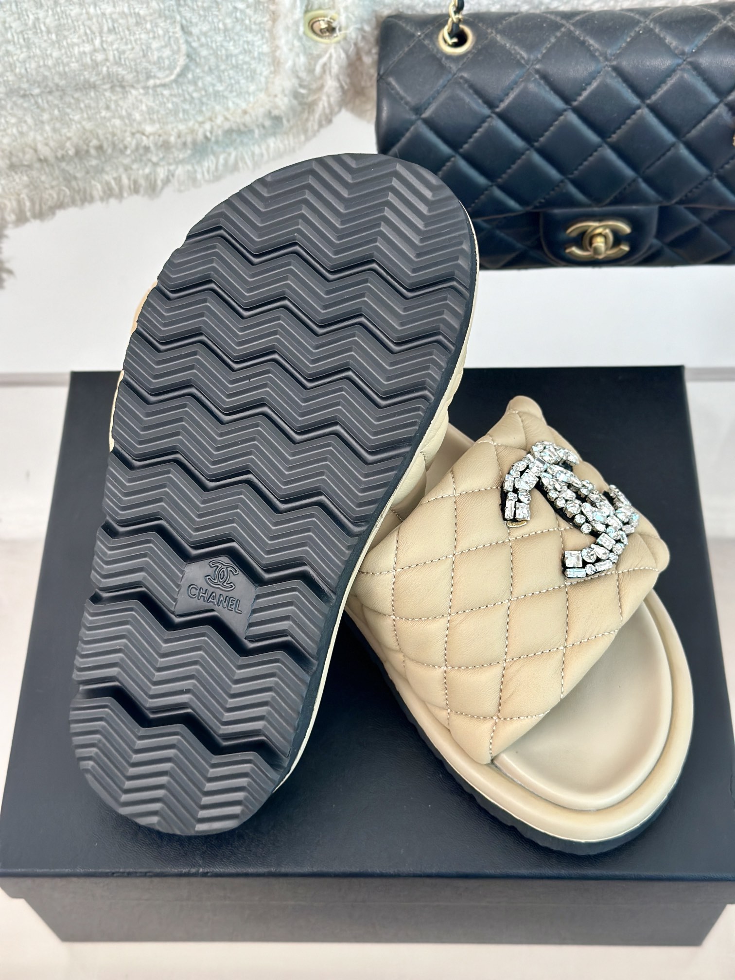 Chanel 2024 New Slippers Size 36-41