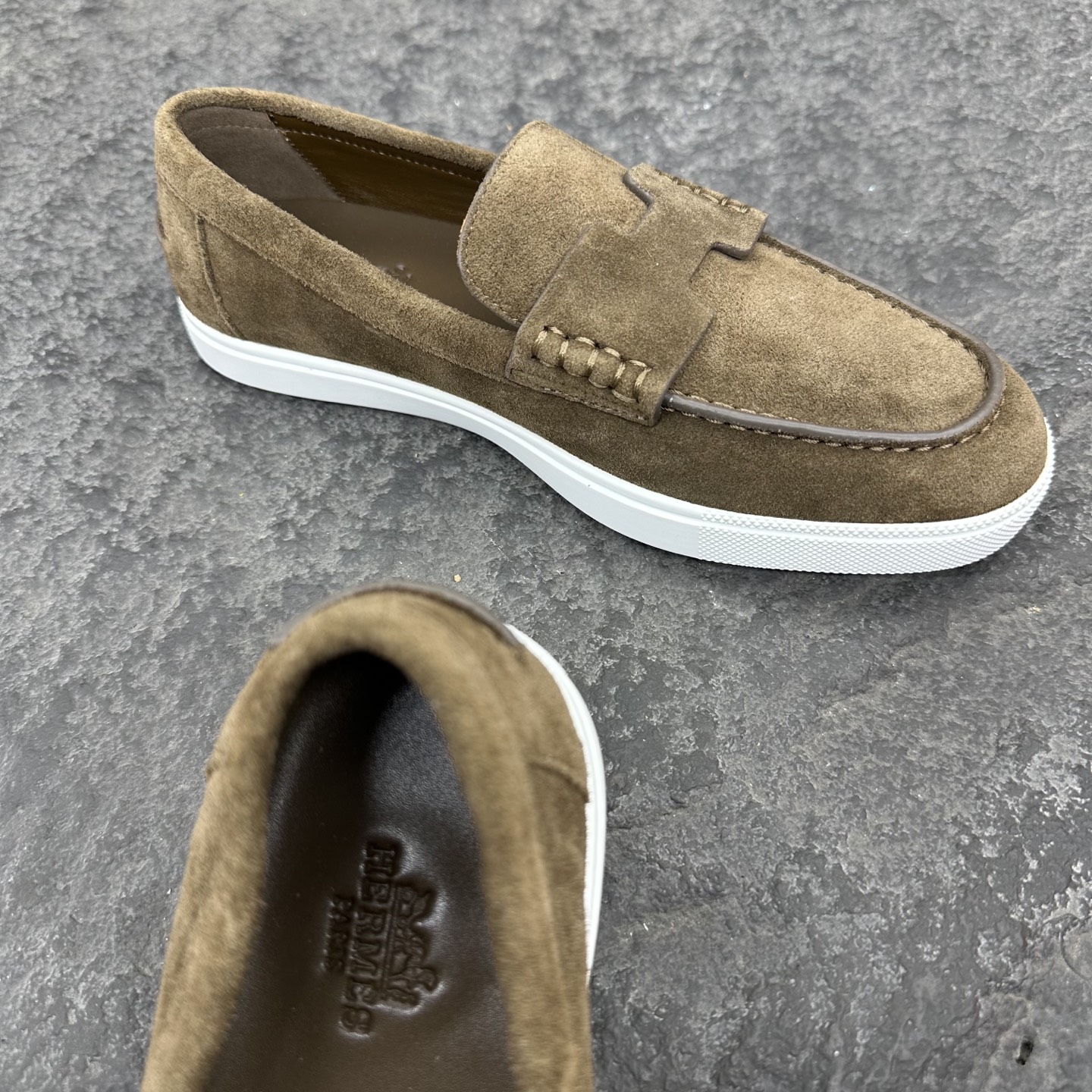 Hermes Job Unisex Loafers Size 35-46