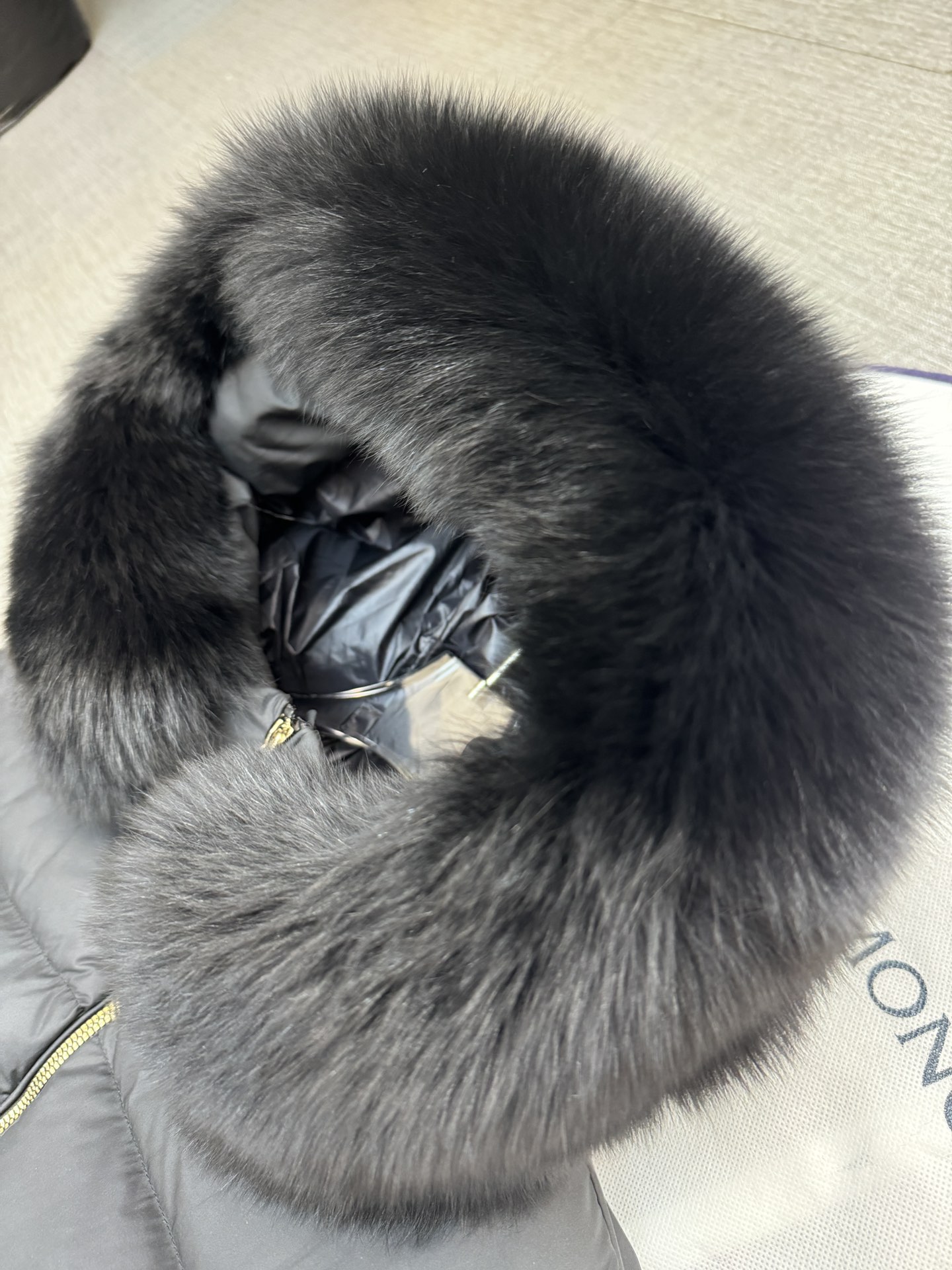 Moncler Avoce Women Down Jacket Size S-XL