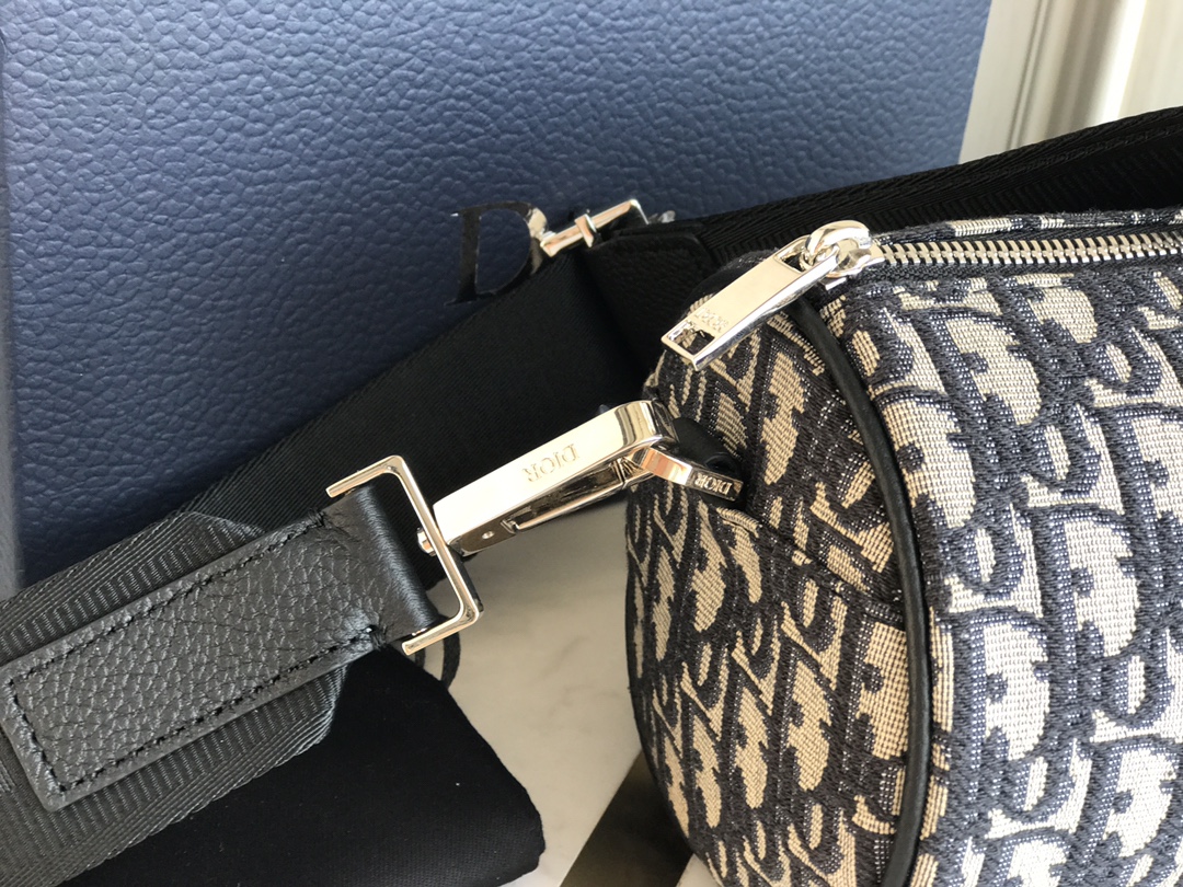 Dior Mens Shoulder Bags 21*12.5*12.5cm