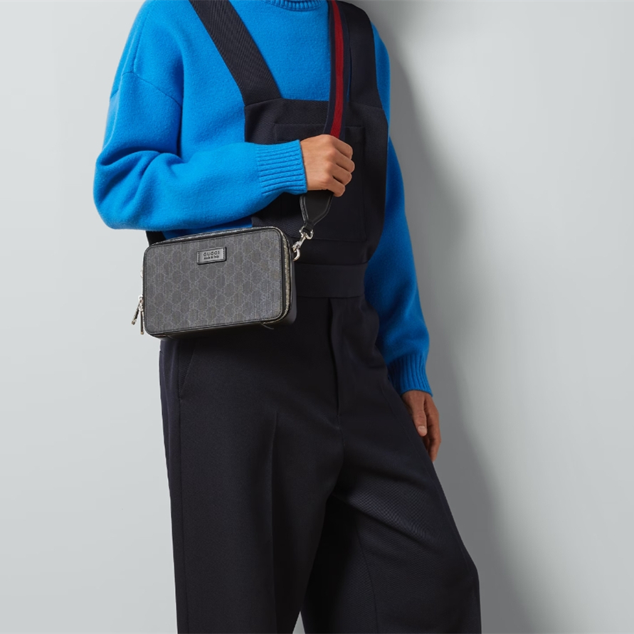 Gucci GG Supreme Mens Shoulder Bags Size 14*22.5*7.5cm