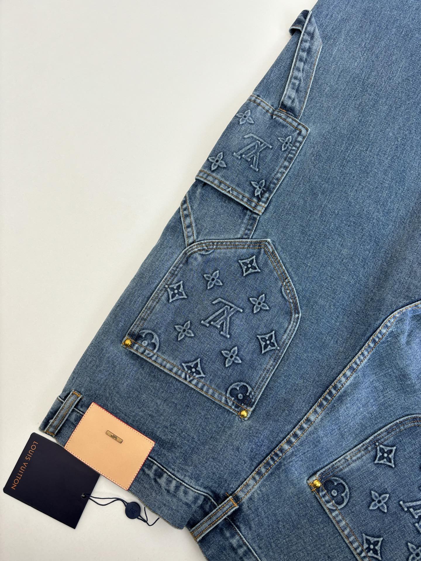 Louis Vuitton Unisex Jeans Size S-XL