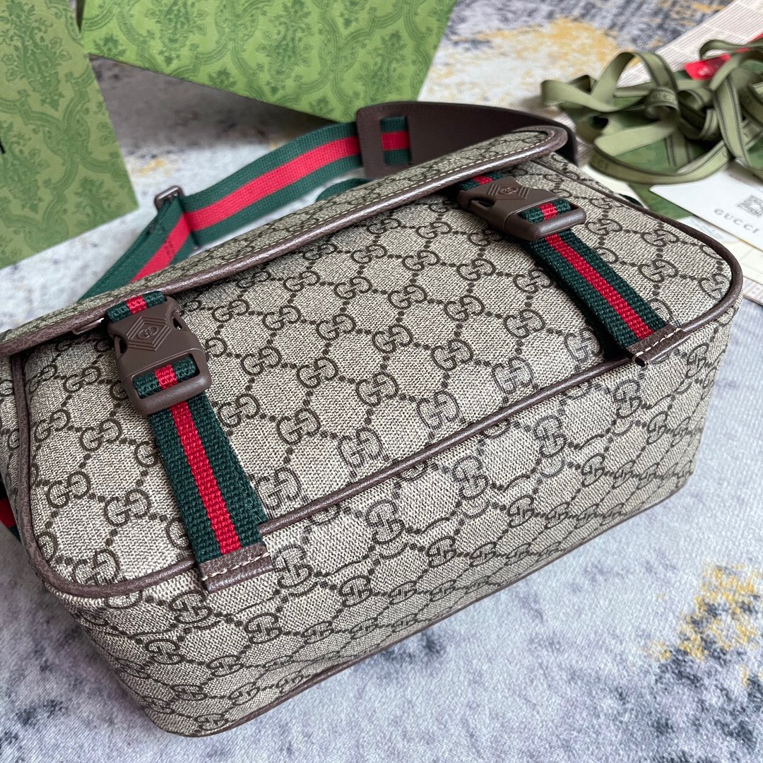 Gucci GG Supreme Mens Shoulder Bags Size 27*20*10cm