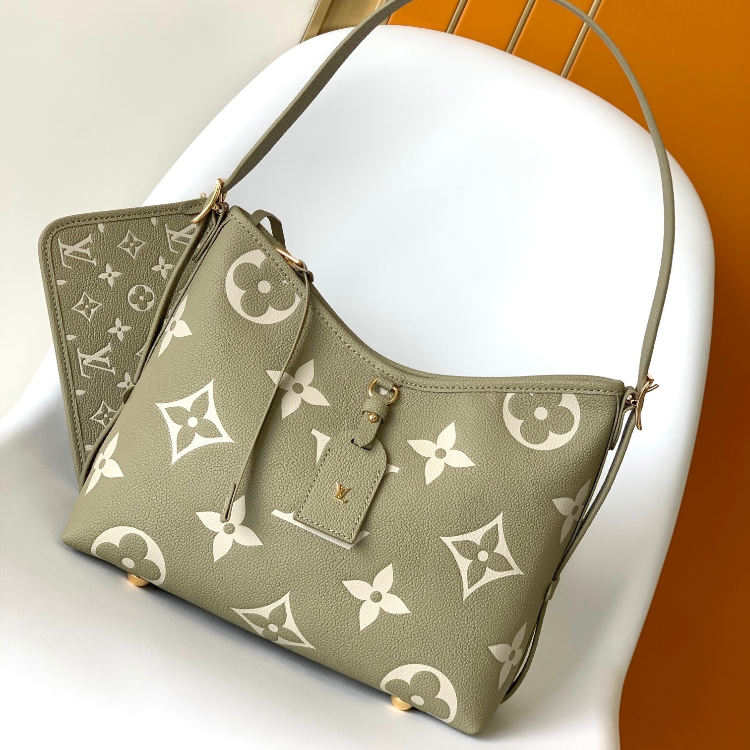 Louis Vuitton M46672 CarryAll Shopping Bags Size 29*24*12cm