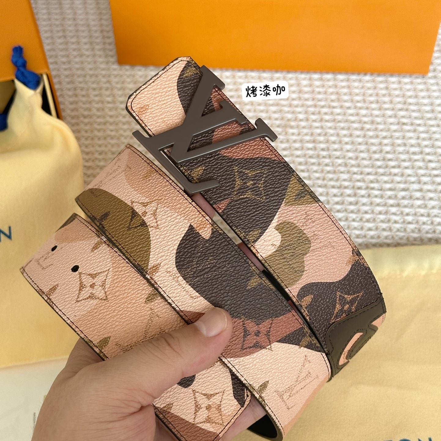 Louis Vuitton Mens Belt Width 4cm