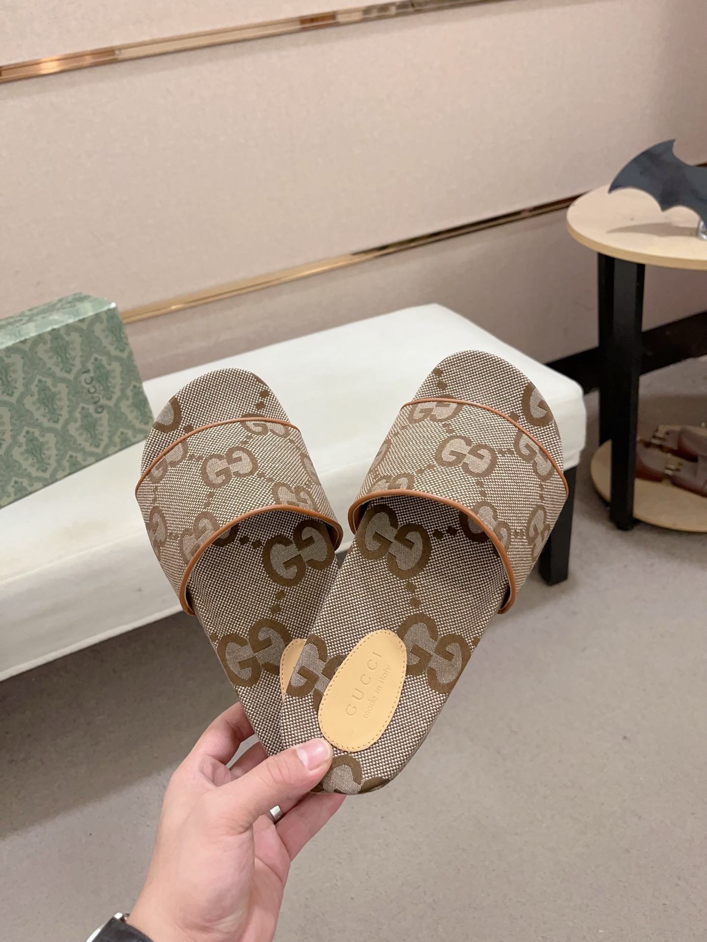 Gucci Slippers Size 41