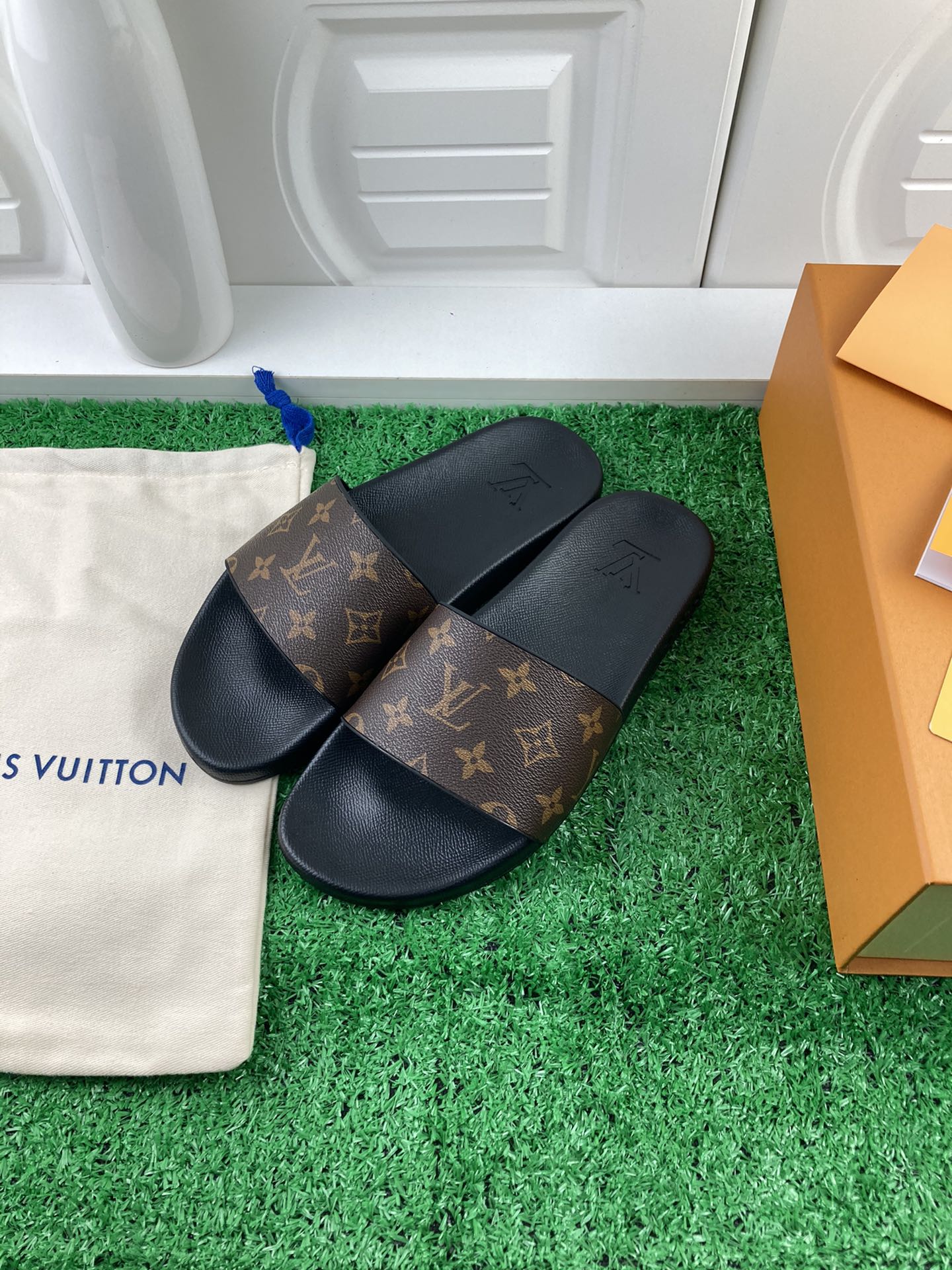 Louis Vuitton 2024ss Candy Series Slippers Size 36-45
