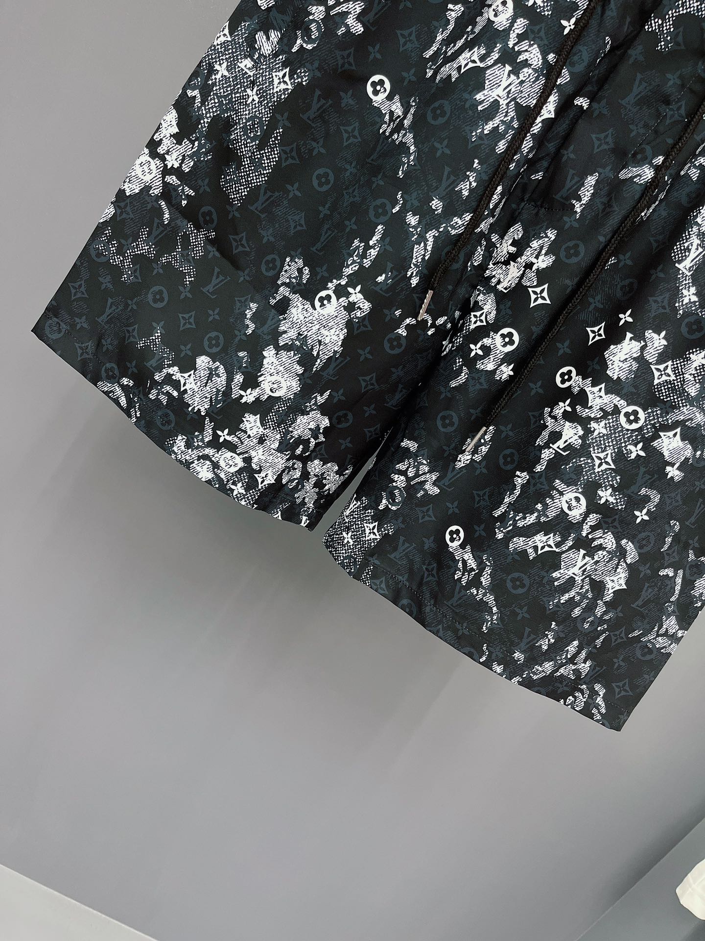 Louis Vuitton Beach Pants Size M-XXXL