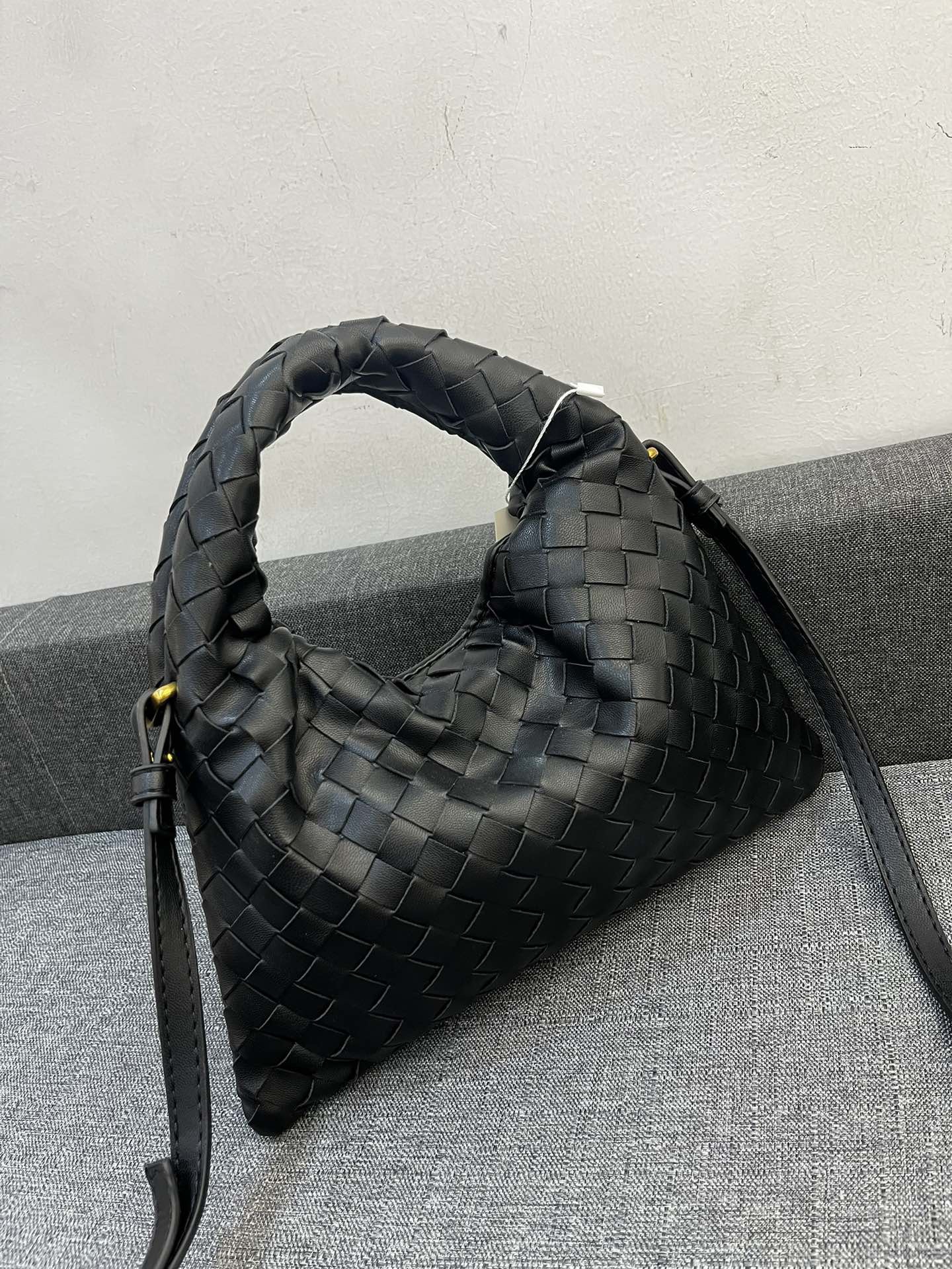 Bottega Veneta HO Women Shoulder Bags 28*17cm