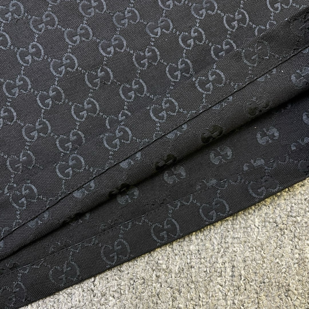 Gucci Sommeranzug Size S-XL