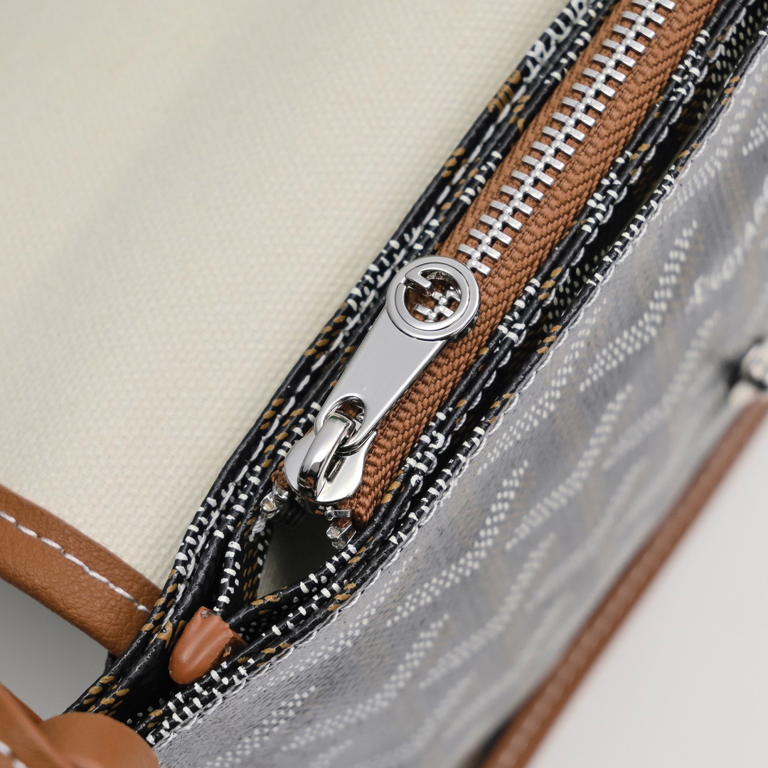 Goyard Mens Shoulder Bags Size 20.5*14*2cm