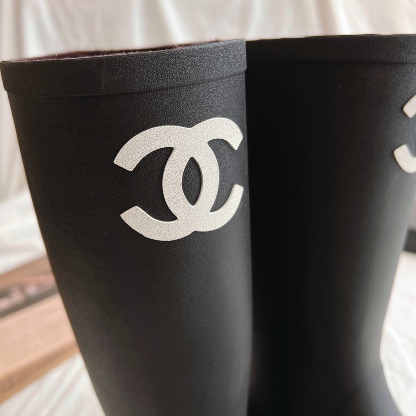 Chanel Women Boots Size 35-41