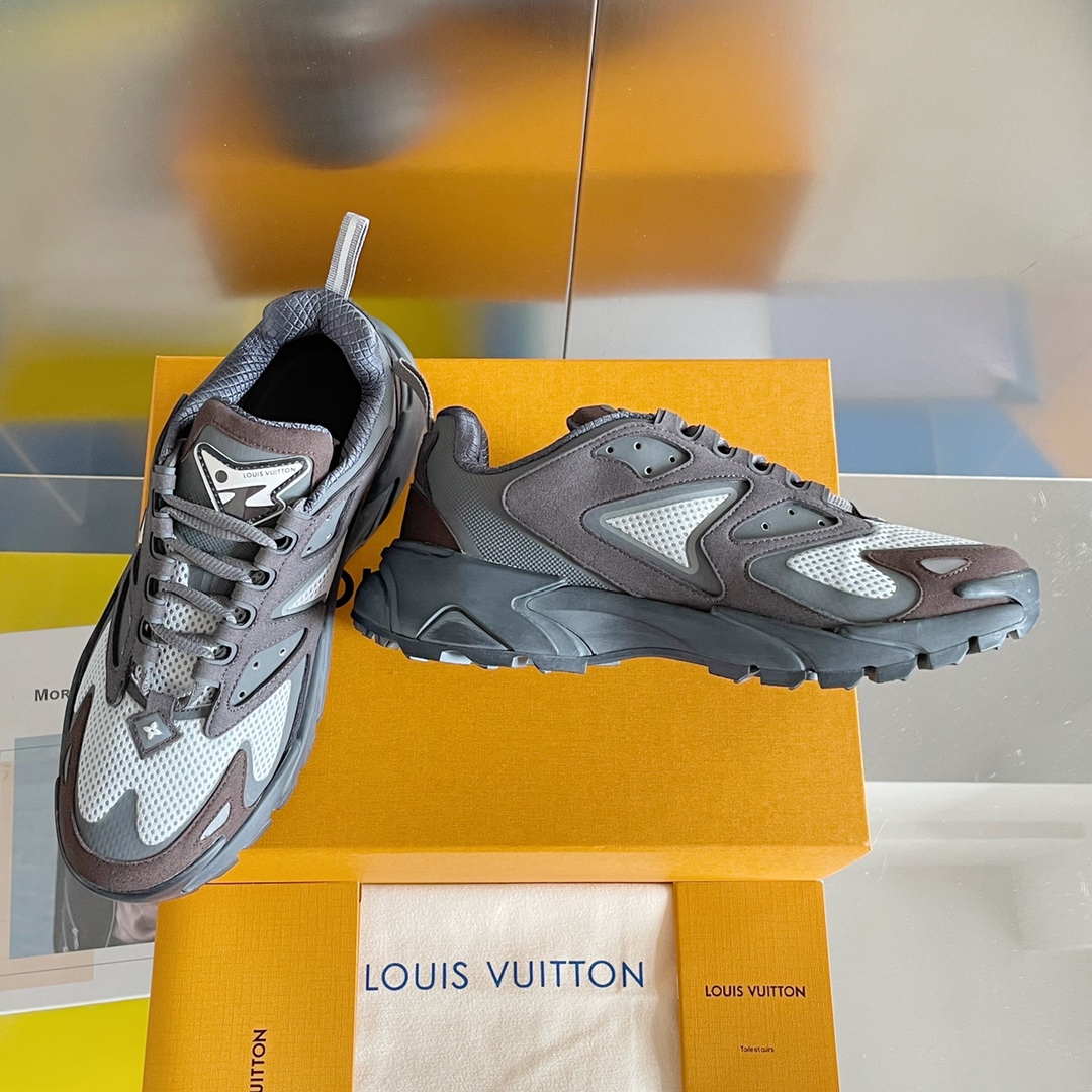Louis Vuitton LV Runner Tatic Sneaker Size 40-46