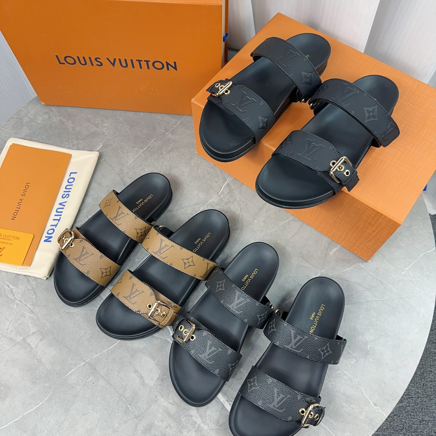 Louis Vuitton Slippers Size 36-45 2-Color