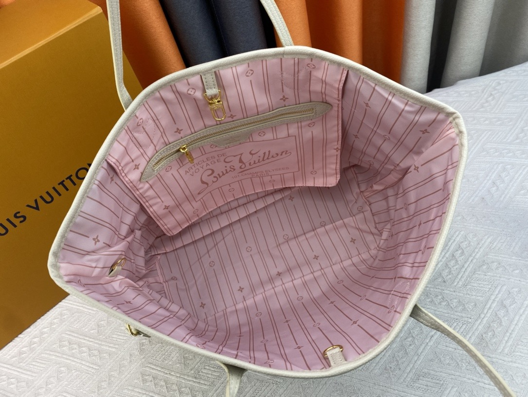 Louis Vuitton Shopping Bags 31*28*14cm