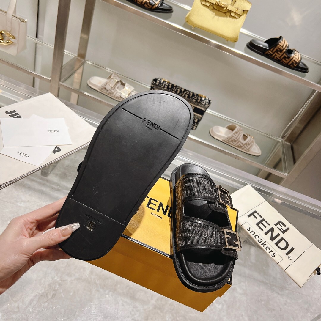 Fendi Slippers Size 36-45