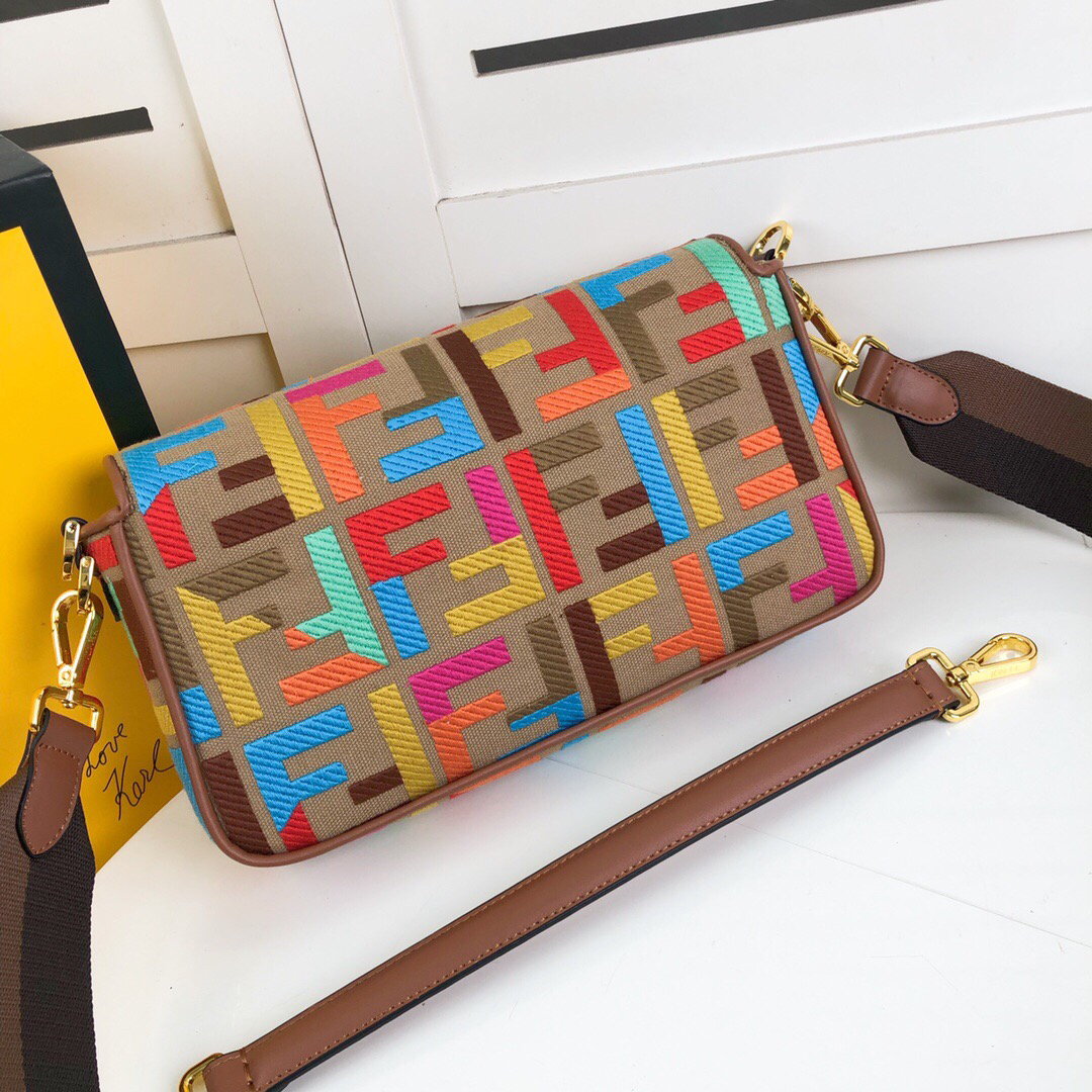 Fendi New Women Shoulder Bags 26*5*15cm