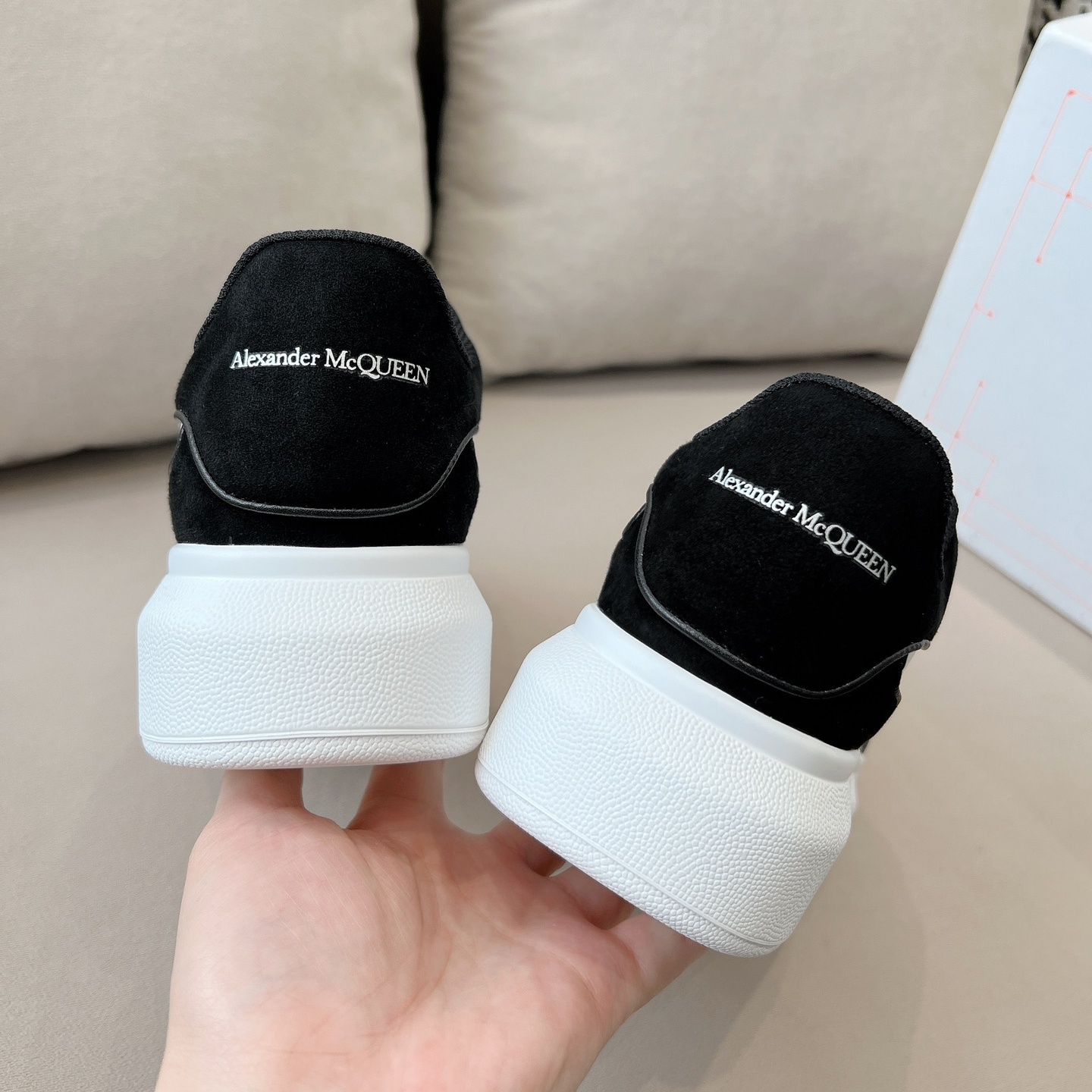 Alexander McQueen Oversized Sneaker size 36-46