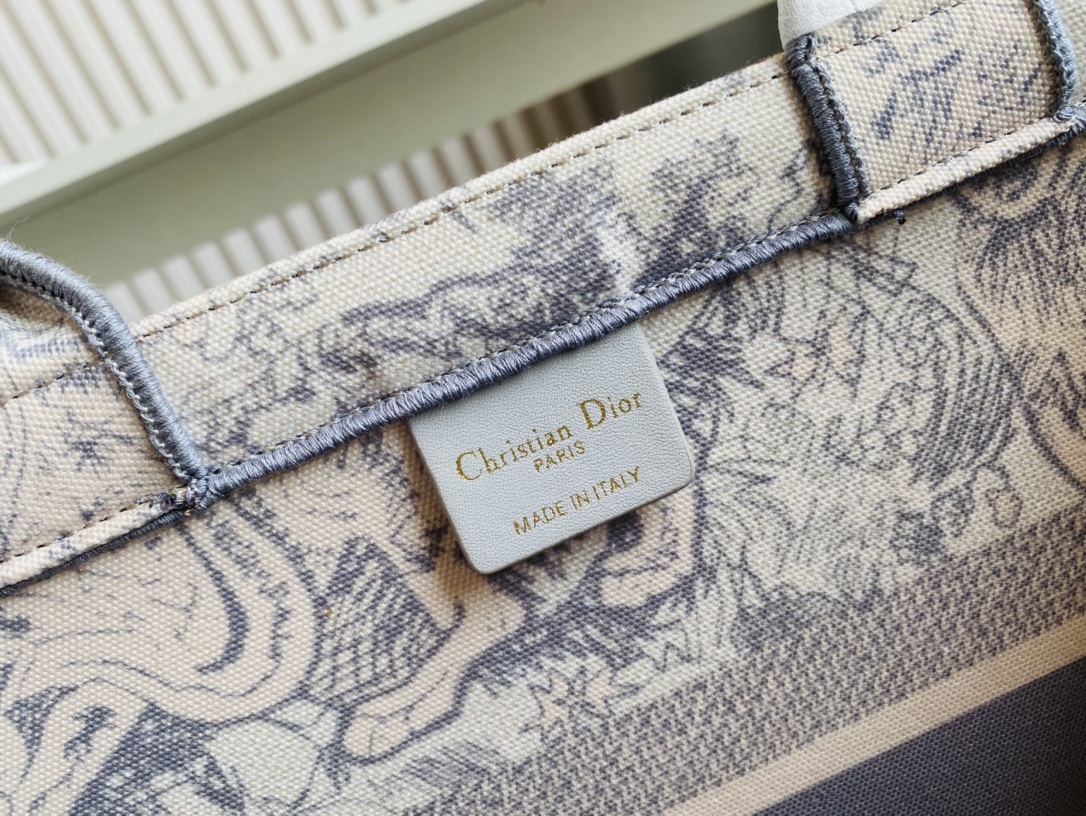 Dior Tote Women Shopping Bags 2-Size