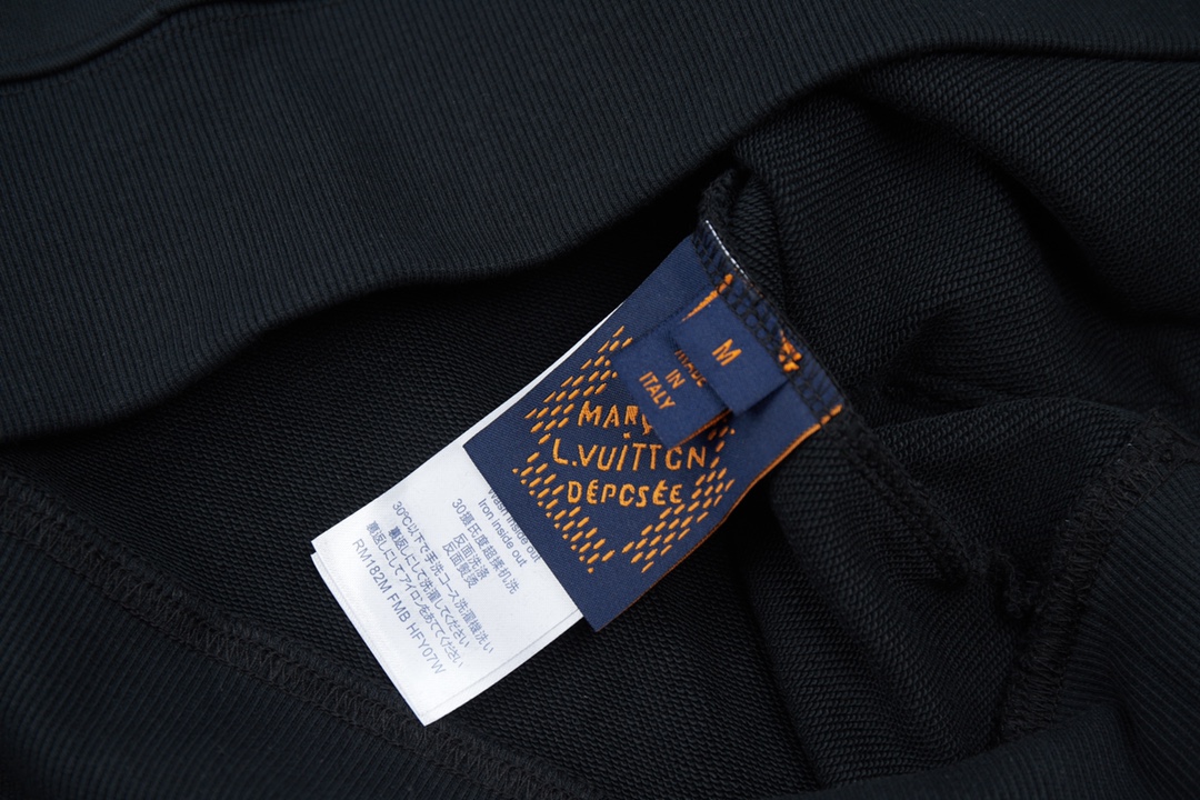 Louis Vuitton Unisex Sweatshirt Size S-XL