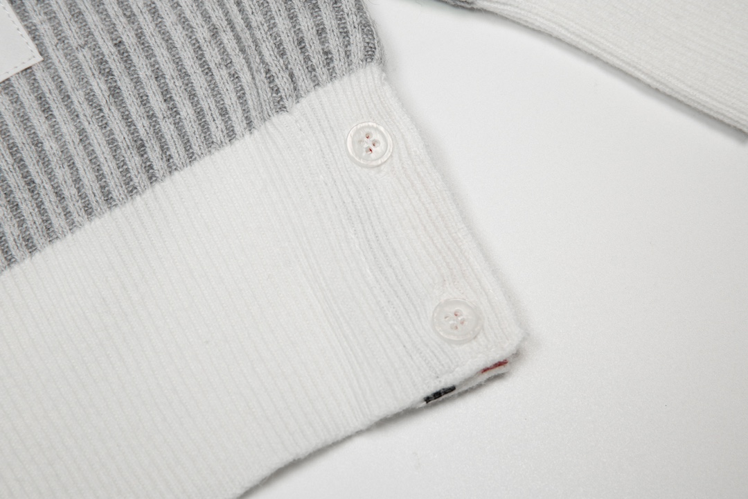 Thom Browne Unisex Sweatshirt Size S-XL