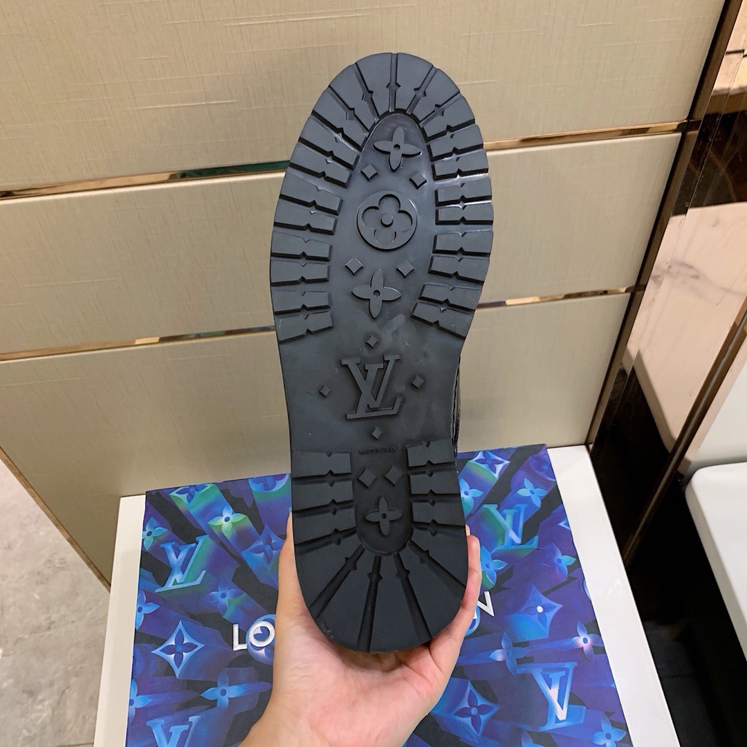 Louis Vuitton Mens New Boots Size 40-45