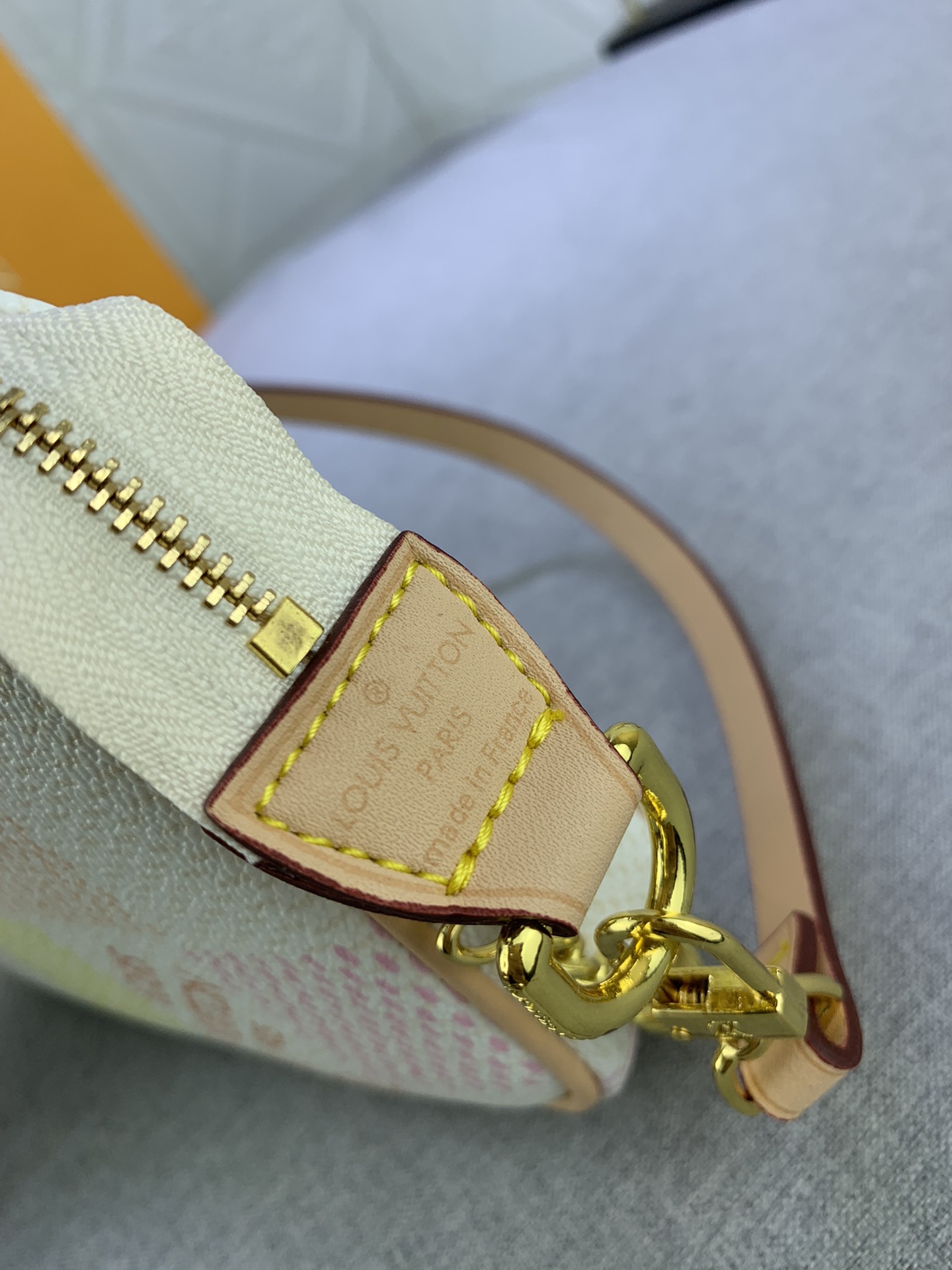 Louis Vuitton N40642 Pochette Accessoires Women Shoulder Bags Size 23*13*4cm