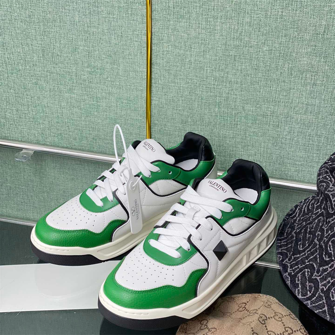 Valentino One Stud Low-Top Sneaker Size 36-45   10-Color