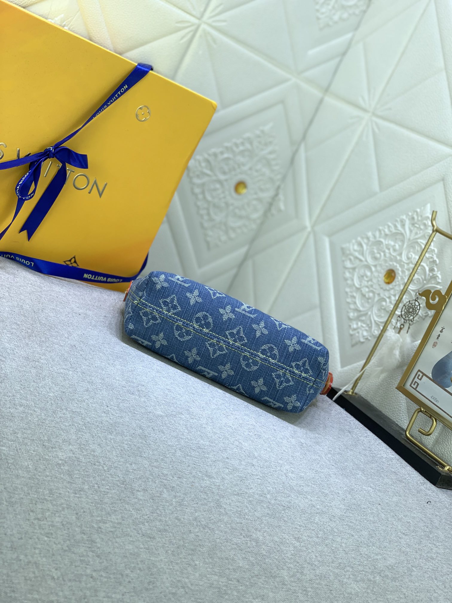 Louis Vuitton M82949 Hills Pochette Monogram Denim Cowboy Women Shoulder Bags Size 20.5*6*16cm